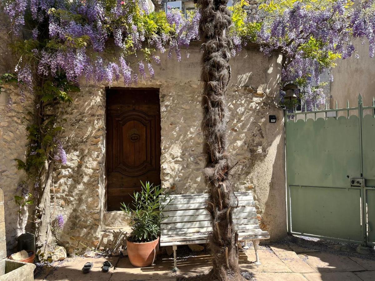 Chez Les Filles Bed and Breakfast Dions Εξωτερικό φωτογραφία
